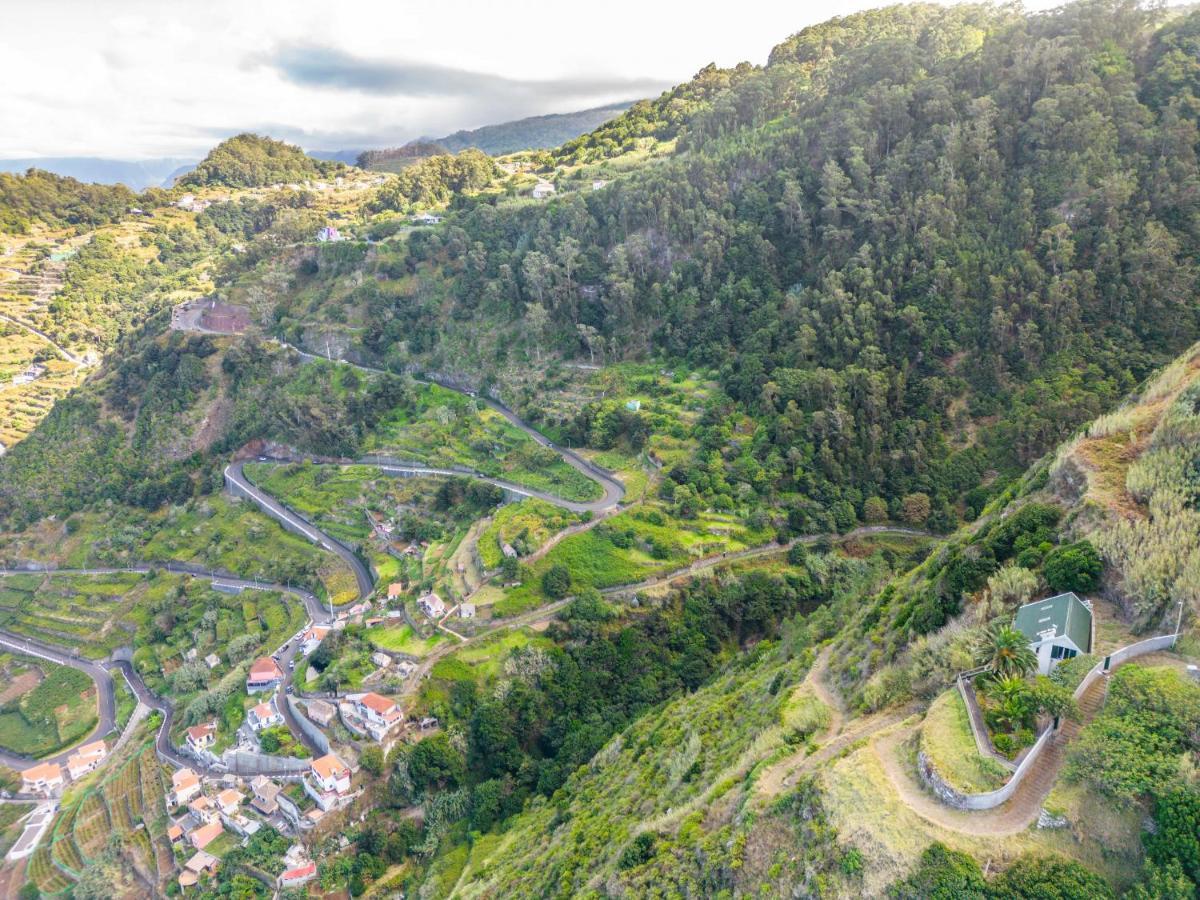 Green Valley By Madeira Sun Travel Porto Moniz Exterior foto
